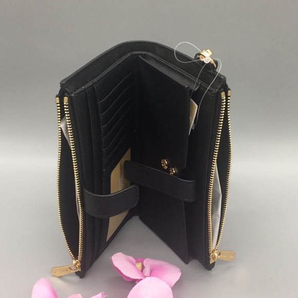 Michael Kors Jet Set Travel Double Zip Wristlet - Picture 5 of 8